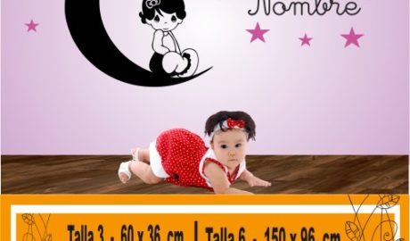 Petite fille sur la lune